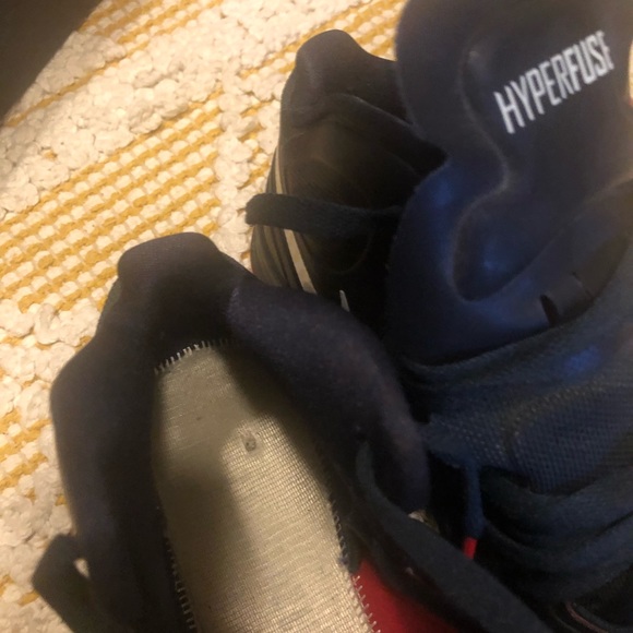 Men’s worn once Nike Sneaker.  11.5 - Picture 7 of 7